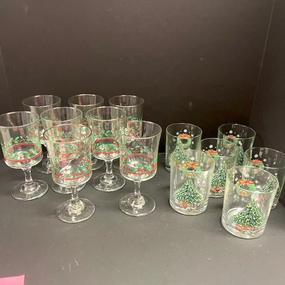 14 Cocktail Wine Goblet Glasses‎ Arby's Promotional & Noel by Salem Porcelle Vtg